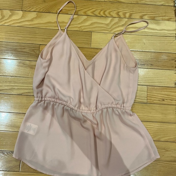 Aritzia Babaton pale pink tank top size xxs! - Picture 2 of 3